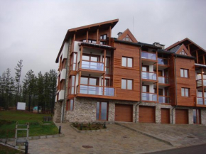 Гостиница Entire Private Apartment in Pirin Golf & Country Club  Банско